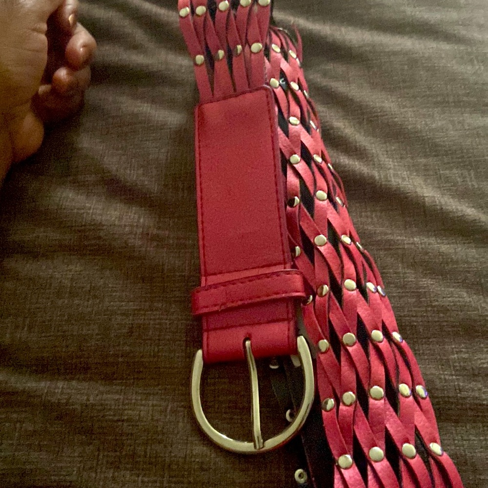 Vintage pink belt